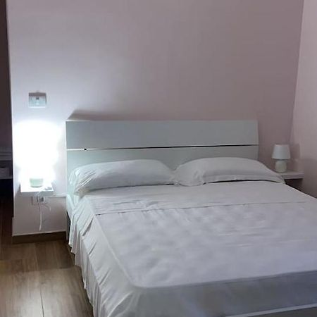Apartament Foria House Napoli Zewnętrze zdjęcie